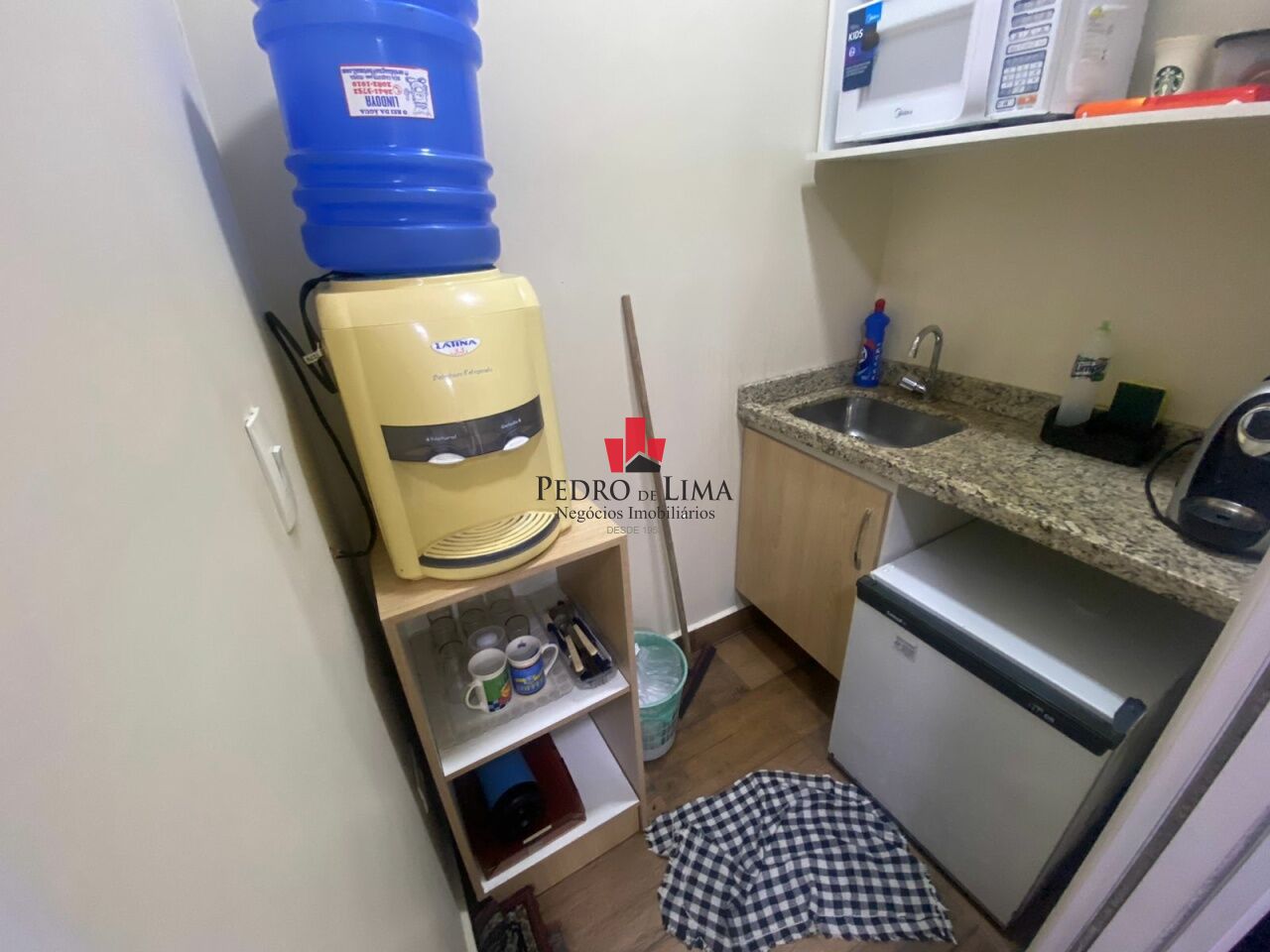 Sala comercial 41 m² , semi mobiliado com 1 vaga na Penha