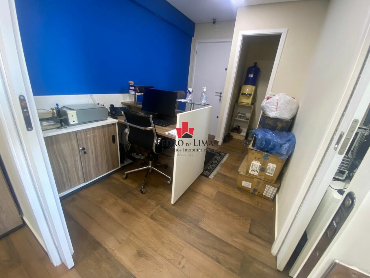 Sala comercial 41 m² , semi mobiliado com 1 vaga na Penha