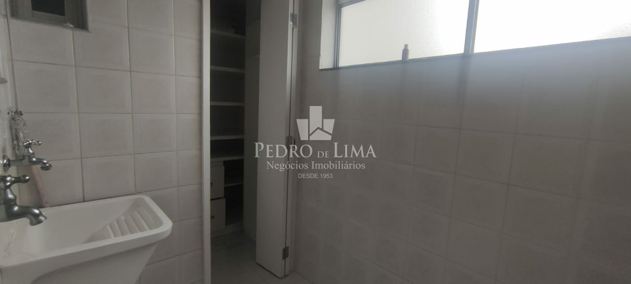 Apartamento 2 dormitórios s/1 suite a 500m do metrô Vl. Matilde