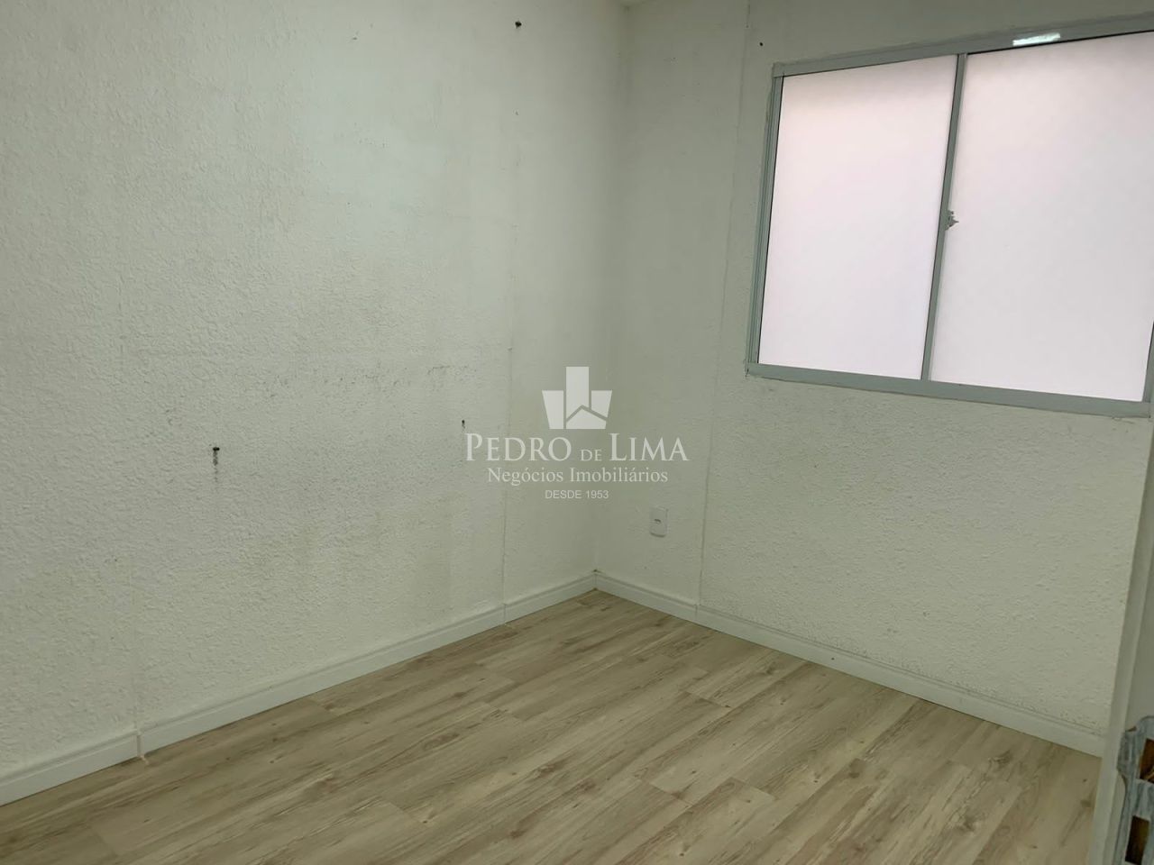 Apartamento de 2 dormitórios, sala, cozinha , Banheiro no Jardim Matarazzo
