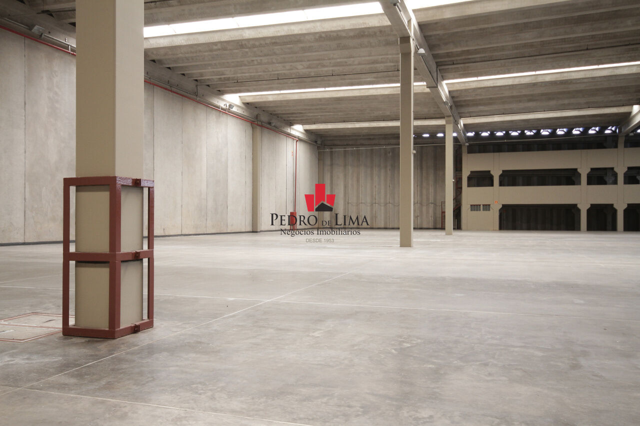 Galpão industrial 2.936m² área construída - Parque Novo Mundo