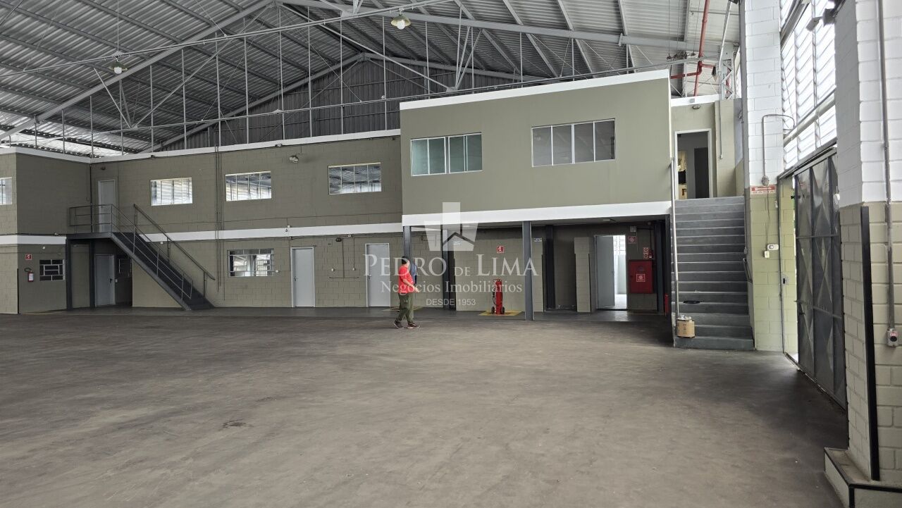 Galpão industrial 4.409,50m² área construída - Parque Novo Mundo
