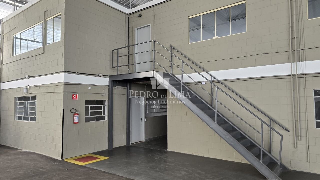 Galpão industrial 4.409,50m² área construída - Parque Novo Mundo