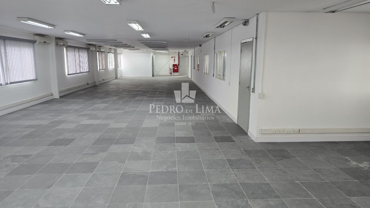 Galpão industrial 4.409,50m² área construída - Parque Novo Mundo