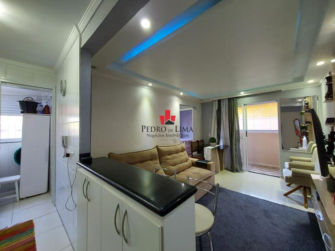 imagem do imovel Apartamento de 2 dormitórios, 1 vaga e 49 m² na Penha ref: PE39657