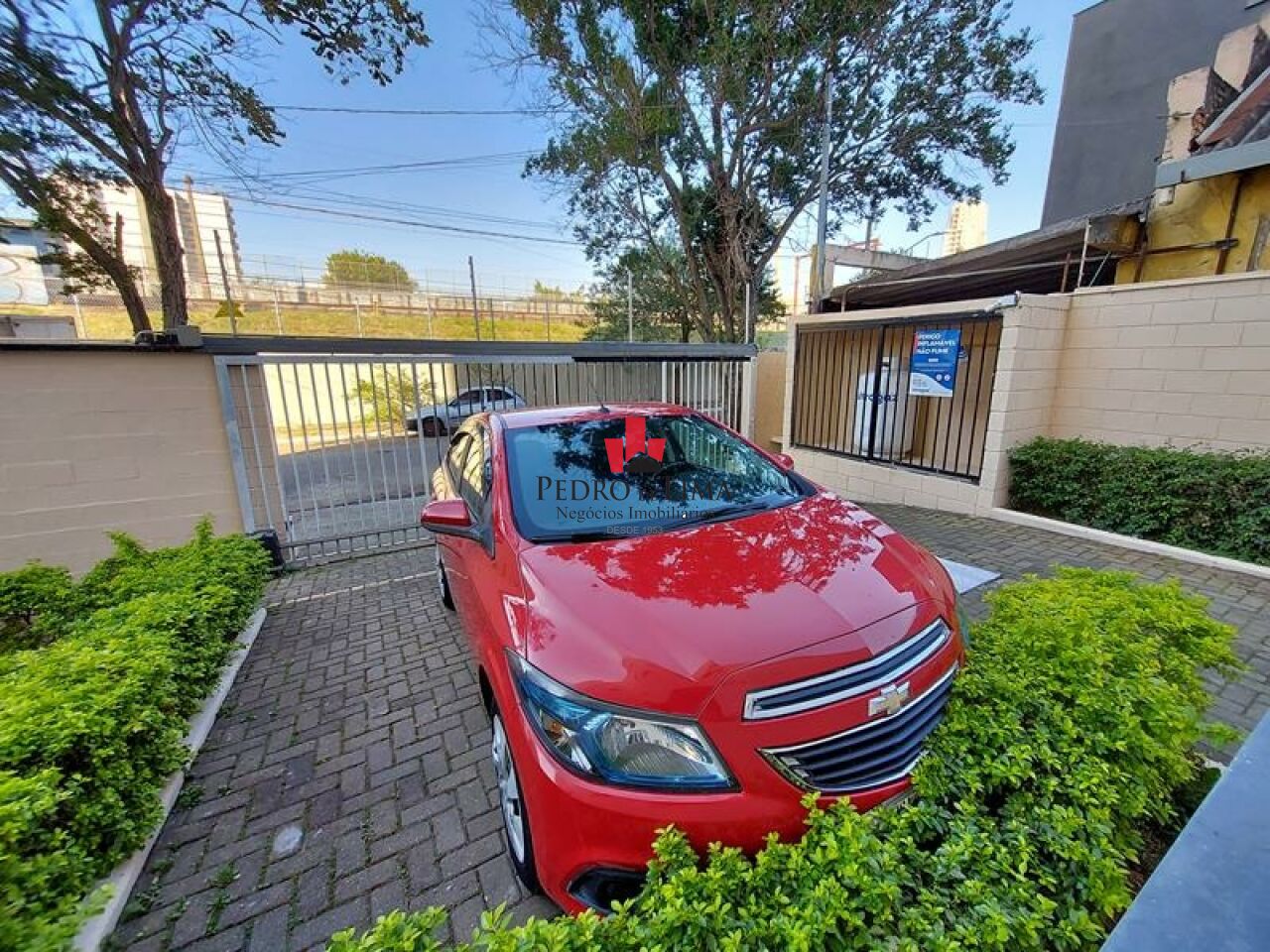 Apartamento de 2 dormitórios, 1 vaga e 49 m² na Penha