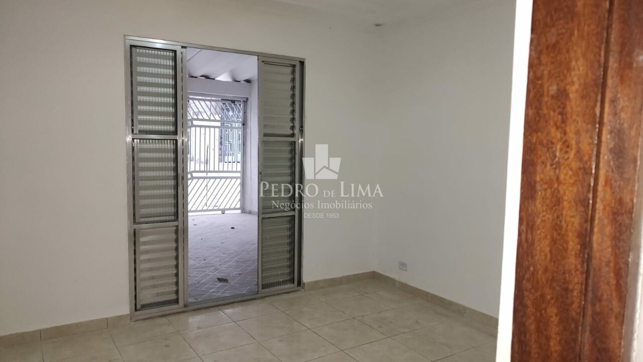 Casa térrea na região do Jardim dos Ipês