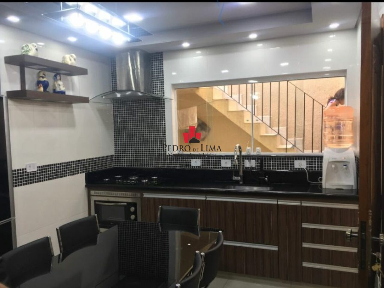 Sobrado com 4 dormitórios, 2 suítes, 3 vagas, 213 m², Jardim Hercília - Cidade Patriarca