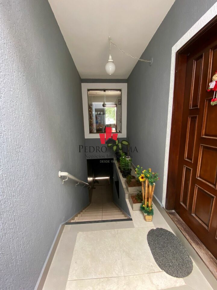 Sobrado com 4 dormitórios, 2 suítes, 3 vagas, 213 m², Jardim Hercília - Cidade Patriarca