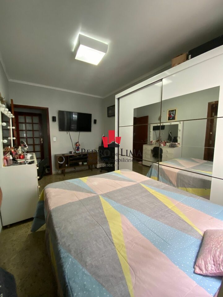 Sobrado com 4 dormitórios, 2 suítes, 3 vagas, 213 m², Jardim Hercília - Cidade Patriarca