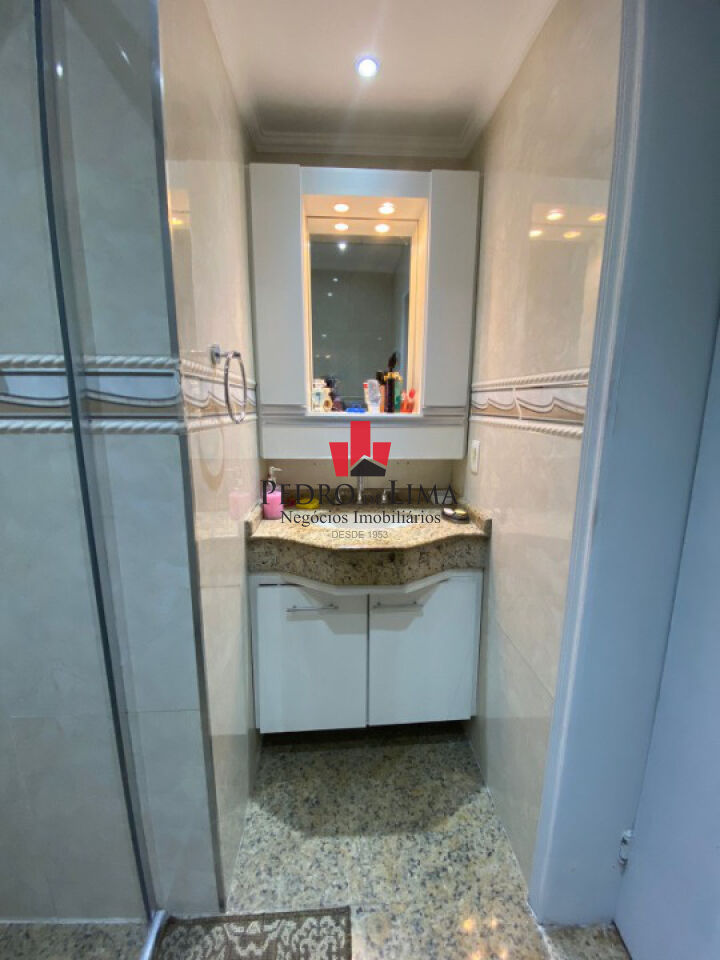 Sobrado com 4 dormitórios, 2 suítes, 3 vagas, 213 m², Jardim Hercília - Cidade Patriarca