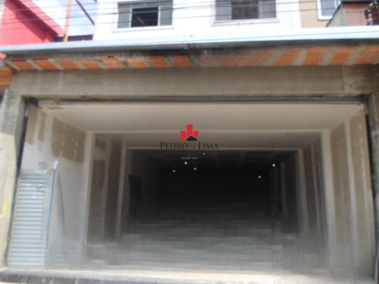 Salão 140m² no Engenheiro Goulart