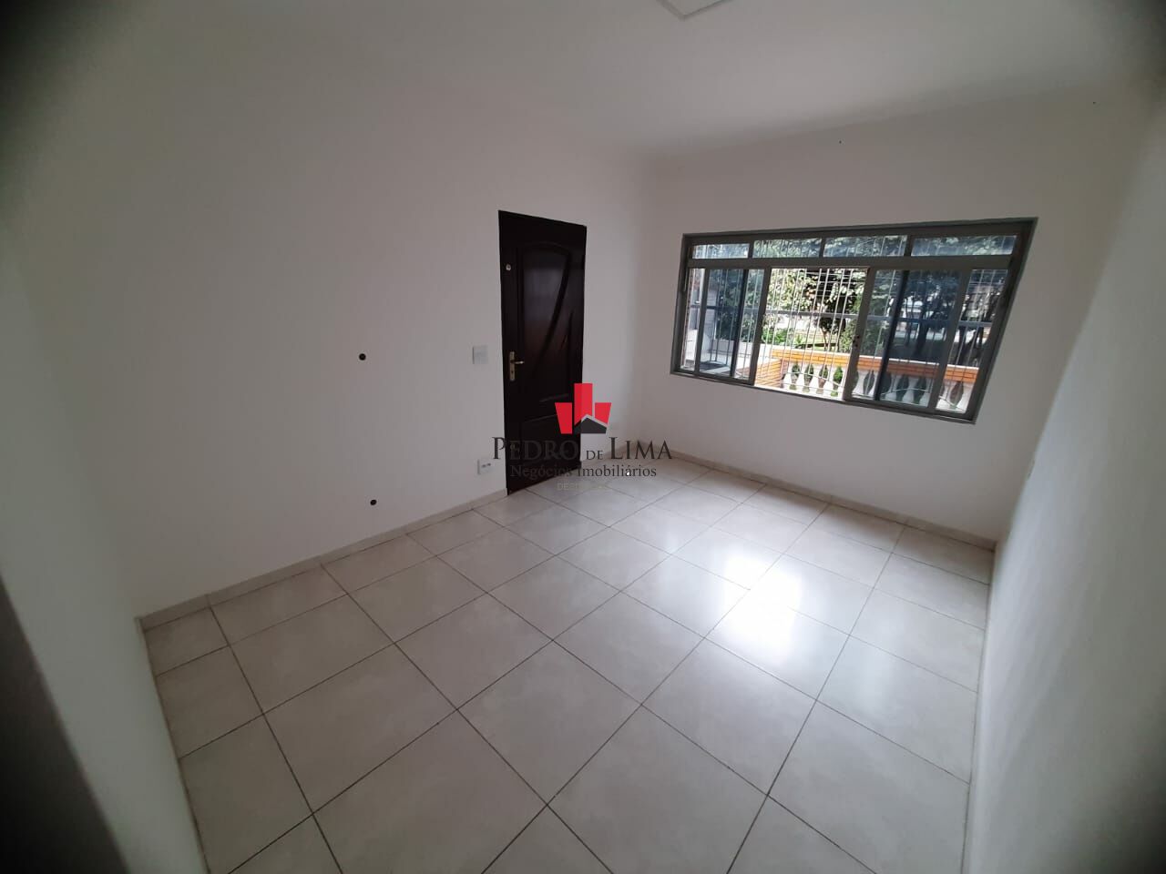 imagem do imovel Sobrado frontal de 2 dormitórios, 2 vagas e 254 m² na Cidade Lider ref: PE40499