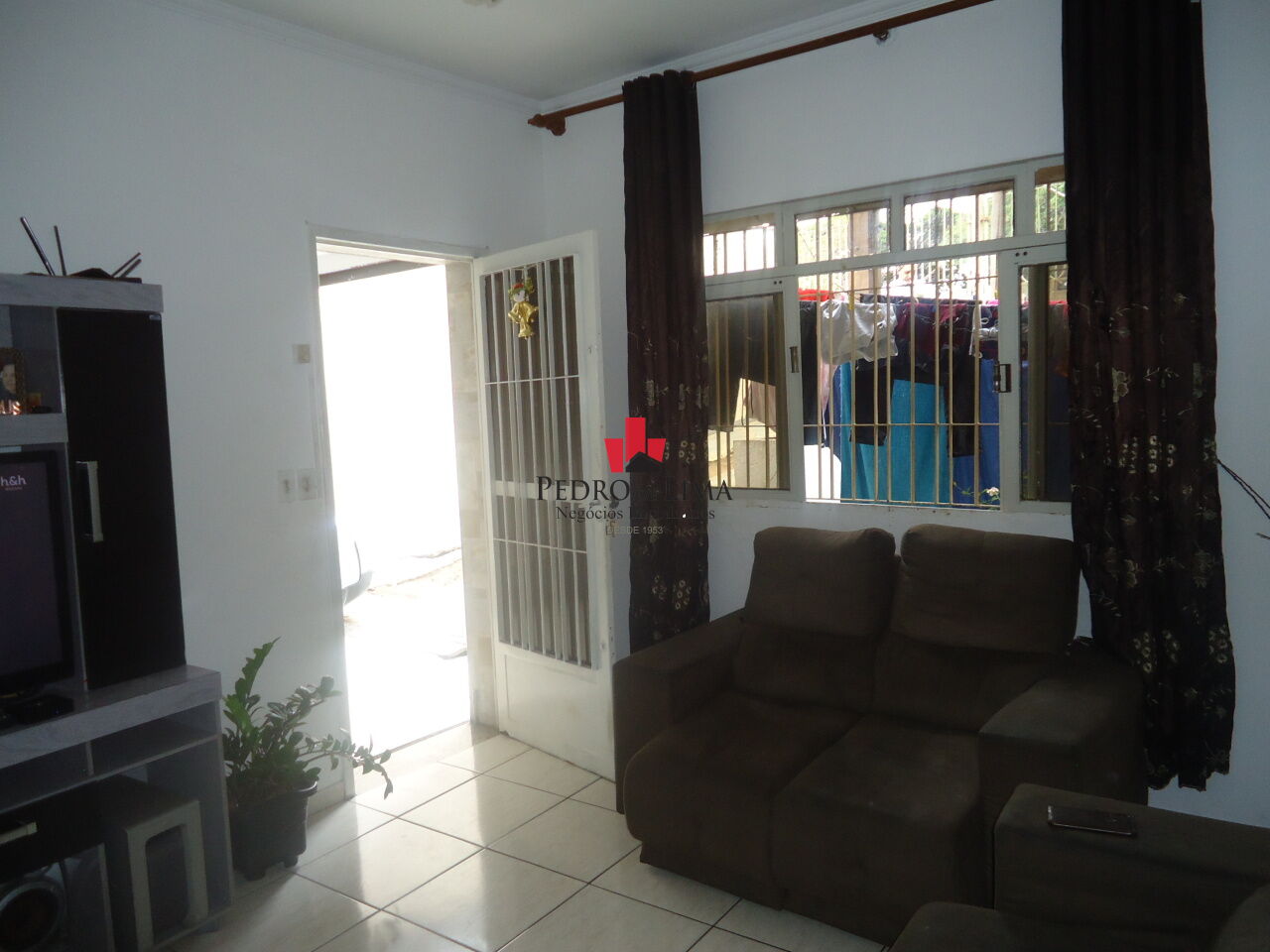 imagem do imovel Casa Térrea 2 dormitórios com 3 vagas no Cangaíba ref: PE40527