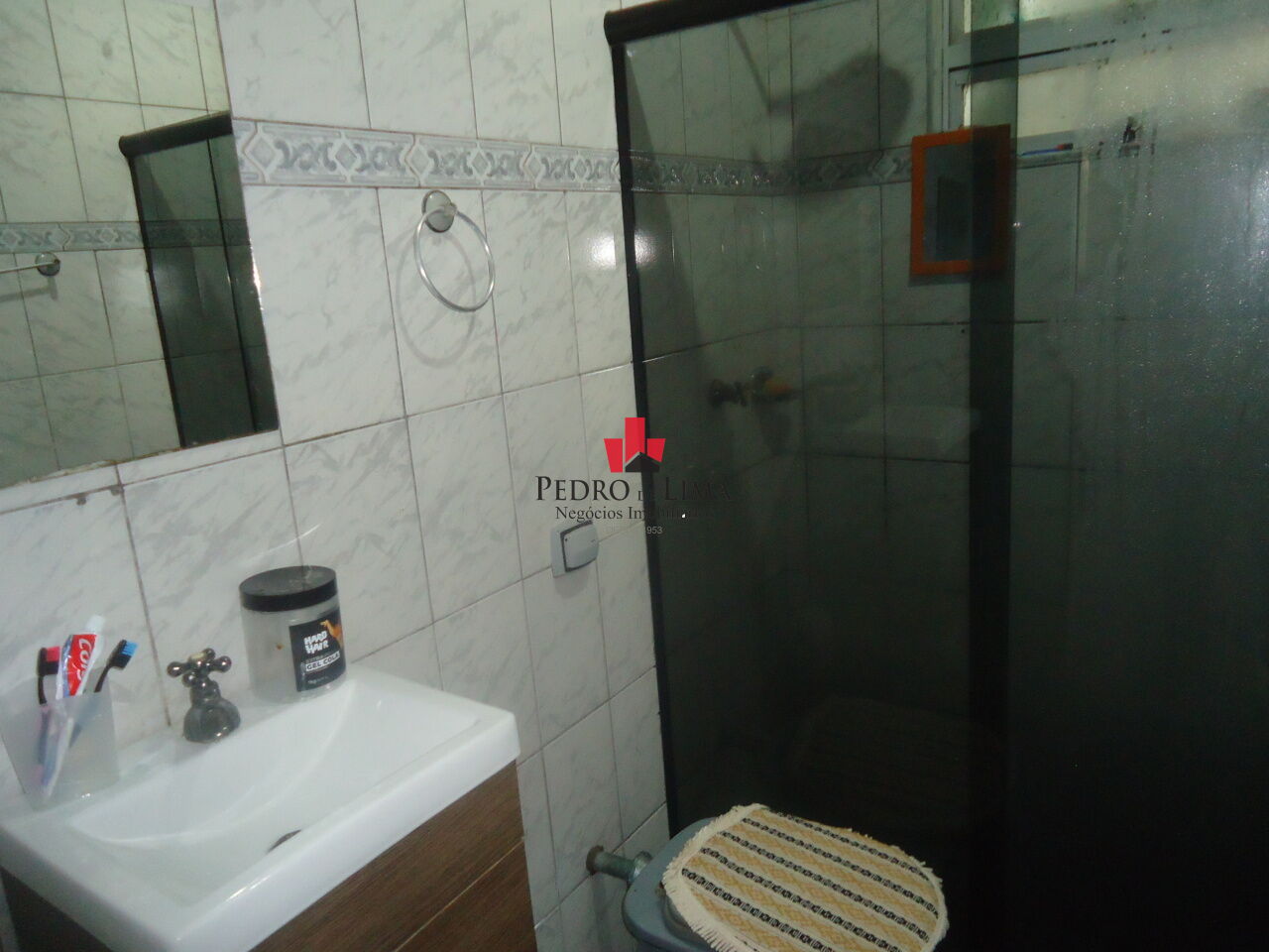 Casa Térrea 2 dormitórios com 3 vagas no Cangaíba