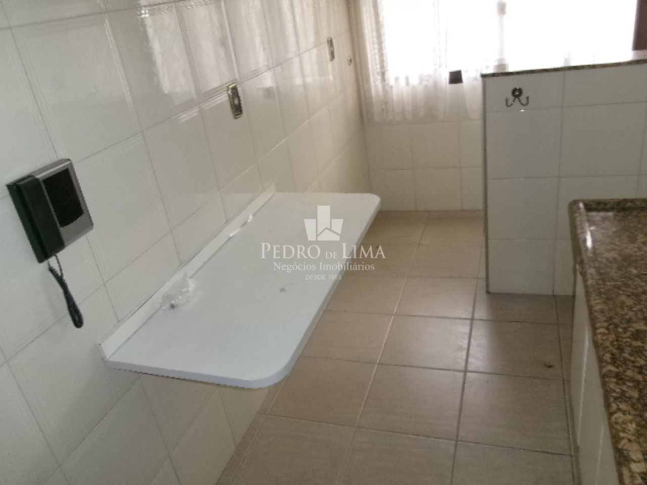 imagem do imovel Apartamento com 2 Dormitórios, Sala, Cozinha, Banheiro sem Vaga na Vila Ré ref: PE40913