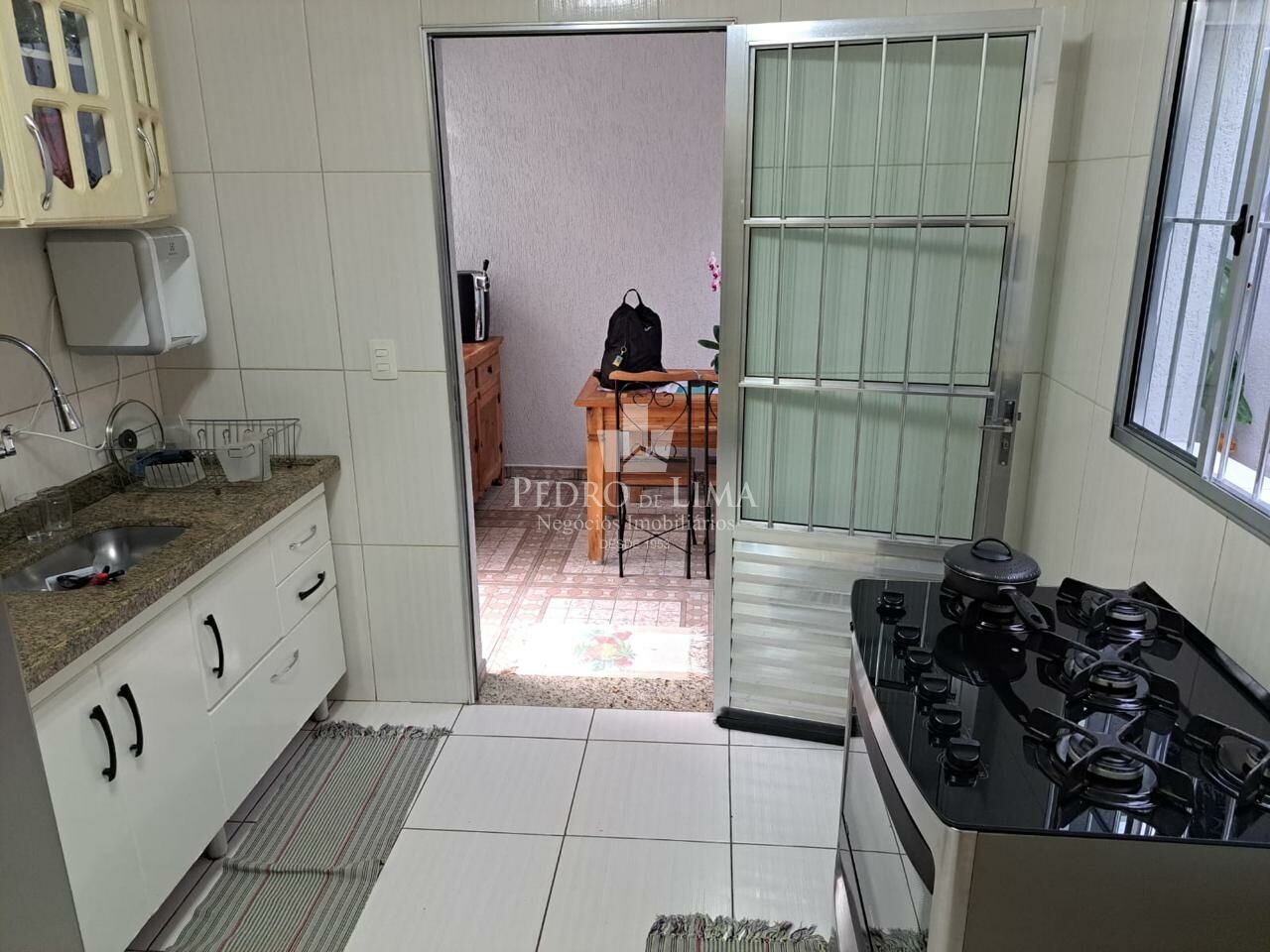 Casa térrea no Burgo Paulista - Ponte Rasa
