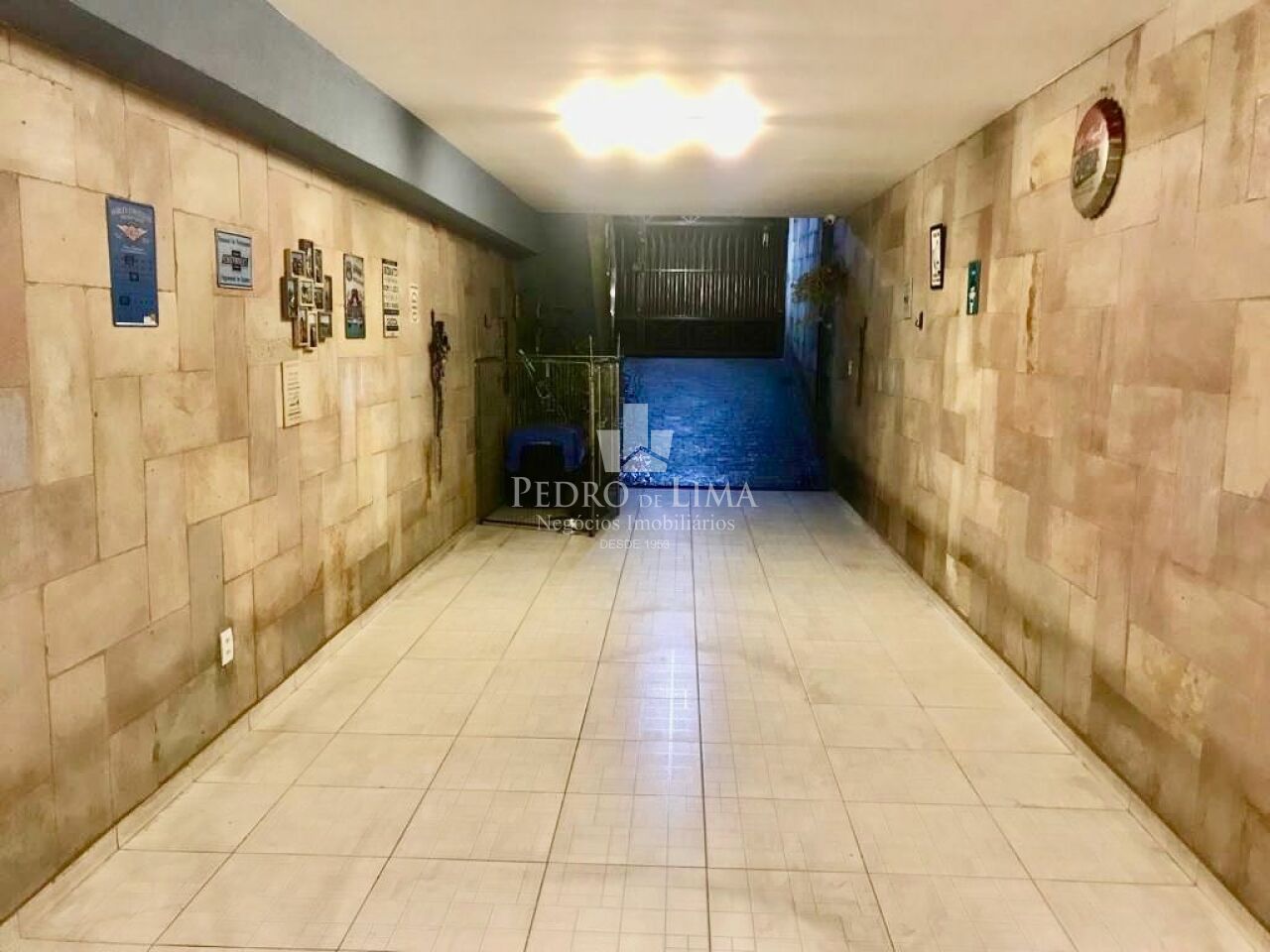 Sobrado 3 dormitórios, 1 suíte e 2 vagas no Parque do Carmo