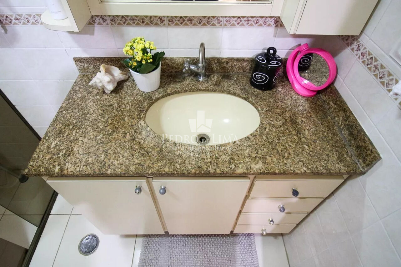 Apartamento 3 dormitórios na Vila Ema  - 84 m²