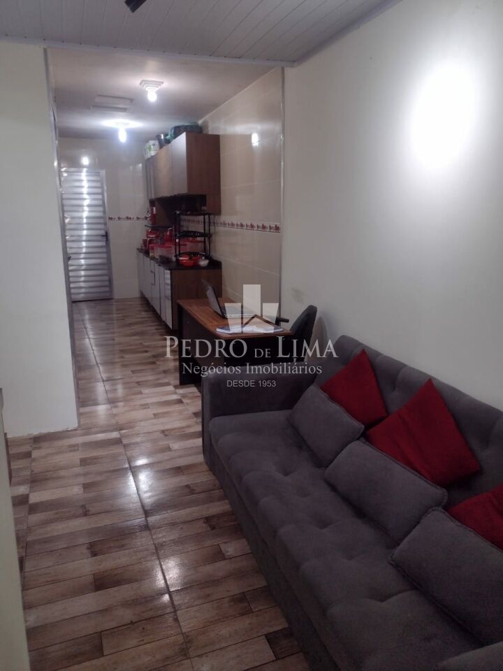 imagem do imovel Casa Térrea 4 quartos e 2 vagas na Ponte Rasa ref: PE41183