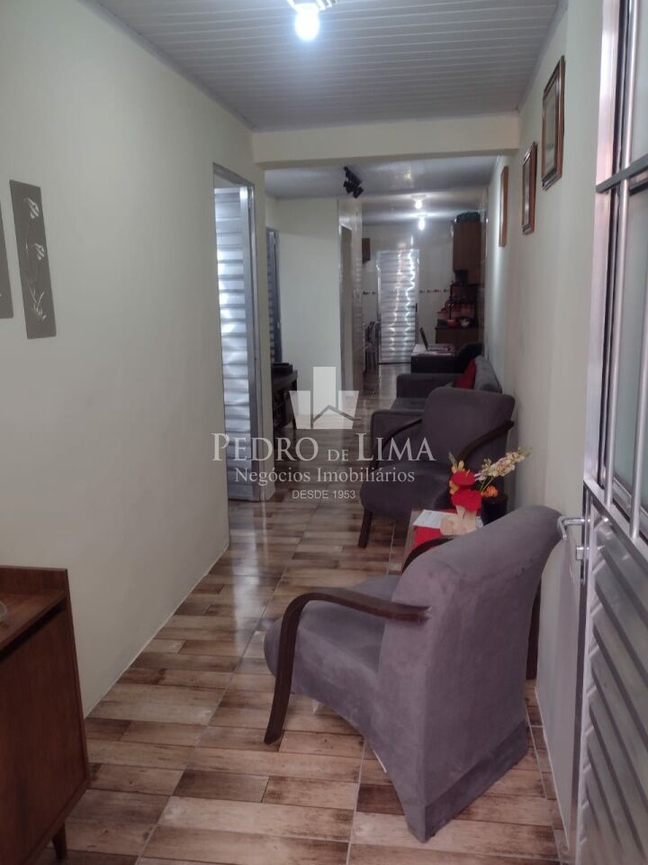 imagem do imovel Casa Térrea 4 quartos e 2 vagas na Ponte Rasa ref: PE41183