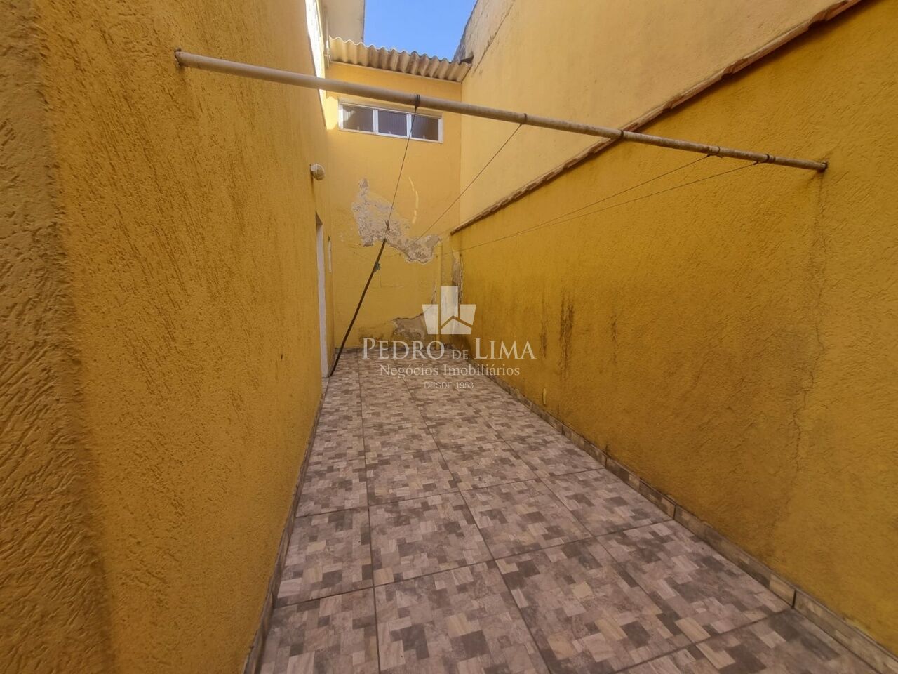 Casa Térrea Comercial de 3 Dormitórios, Sala dois Ambientes 3 Vagas na Penha