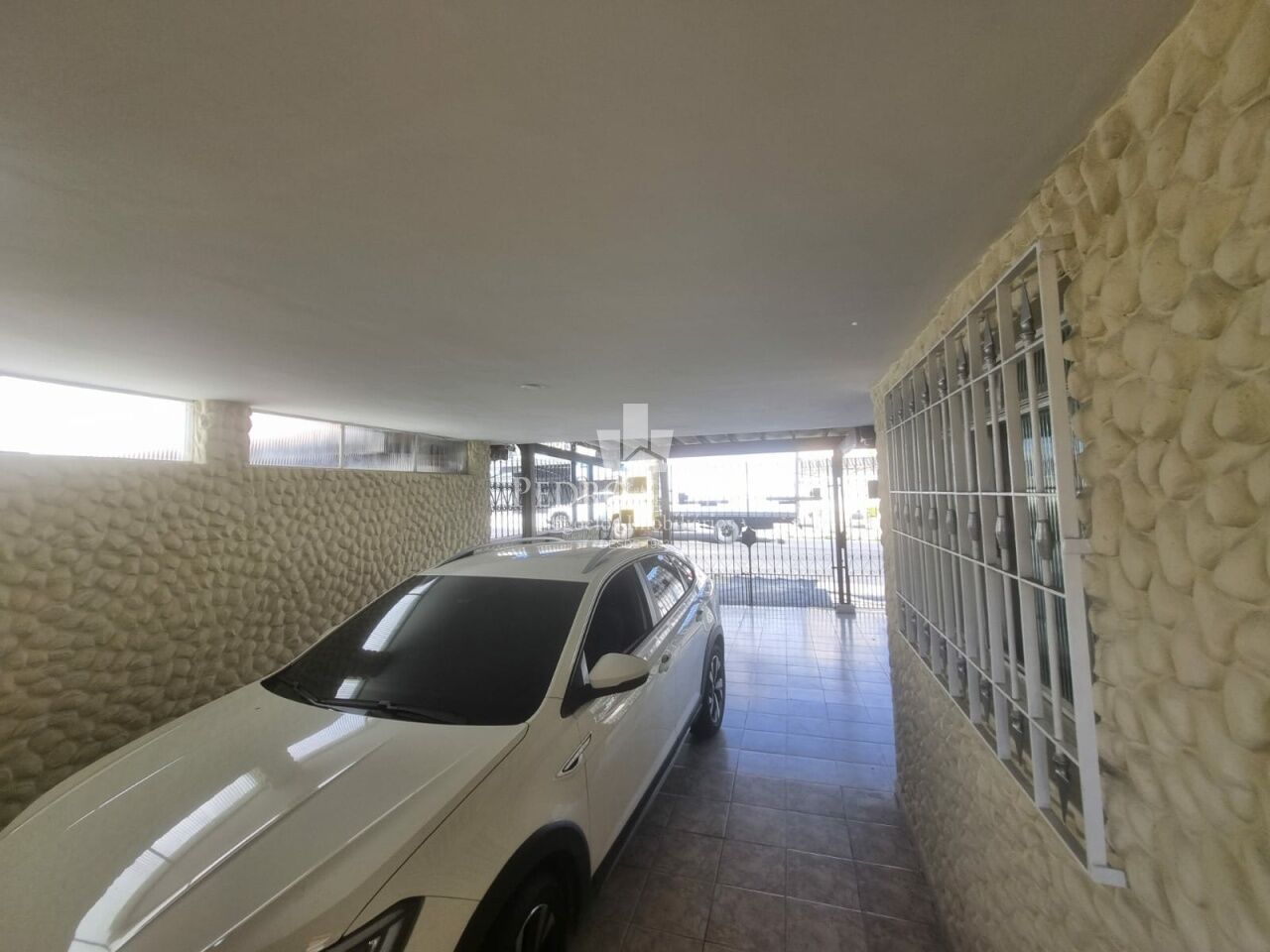 Casa Térrea Comercial de 3 Dormitórios, Sala dois Ambientes 3 Vagas na Penha