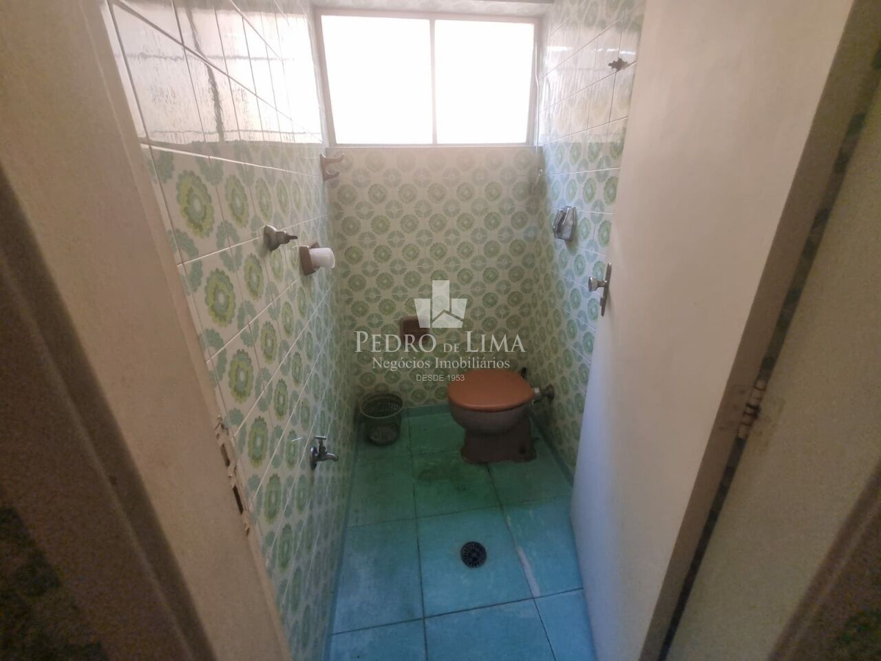 Casa Térrea Comercial de 3 Dormitórios, Sala dois Ambientes 3 Vagas na Penha