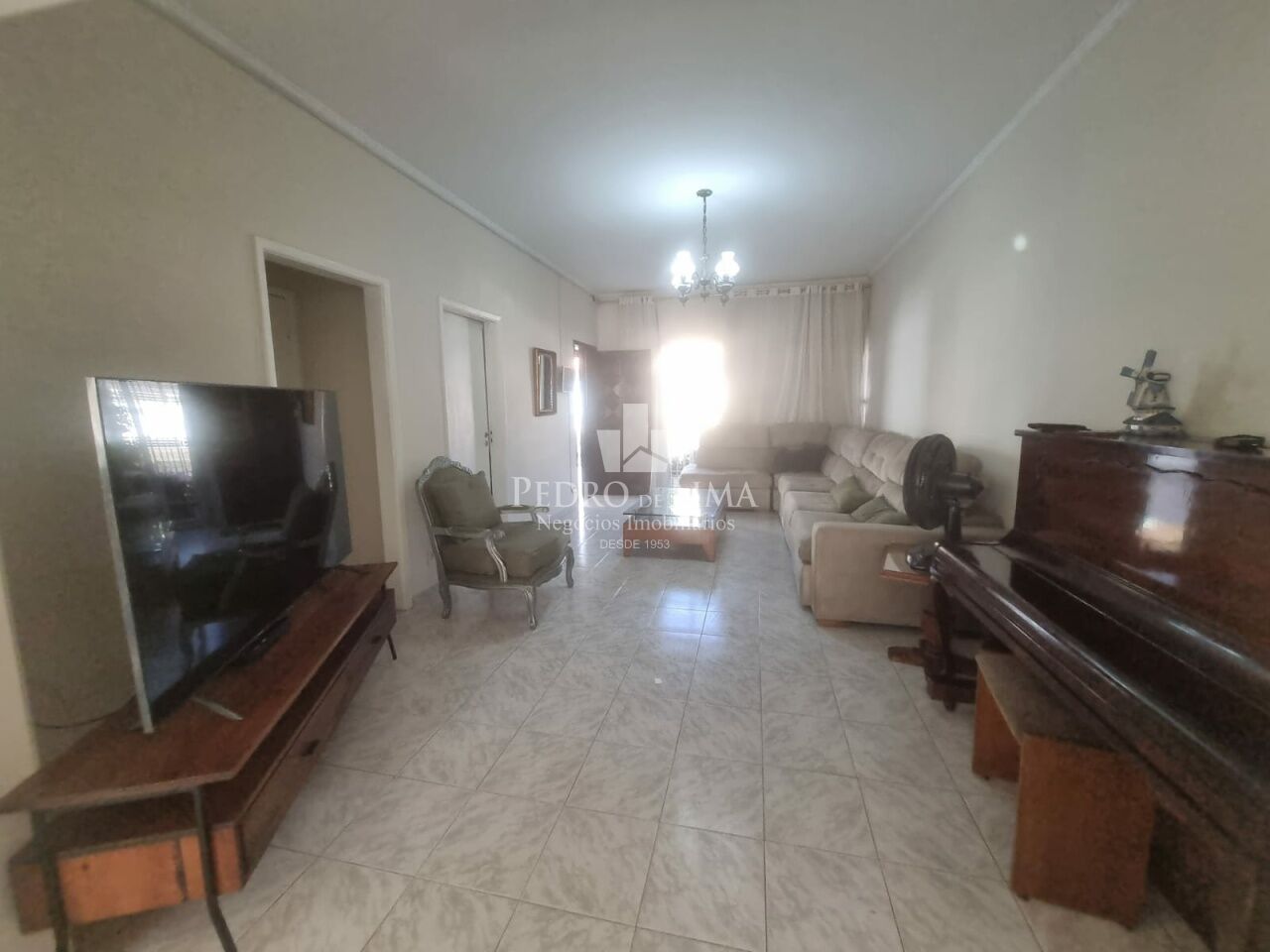 imagem do imovel Casa Térrea Comercial de 3 Dormitórios, Sala dois Ambientes 3 Vagas na Penha ref: PE41270