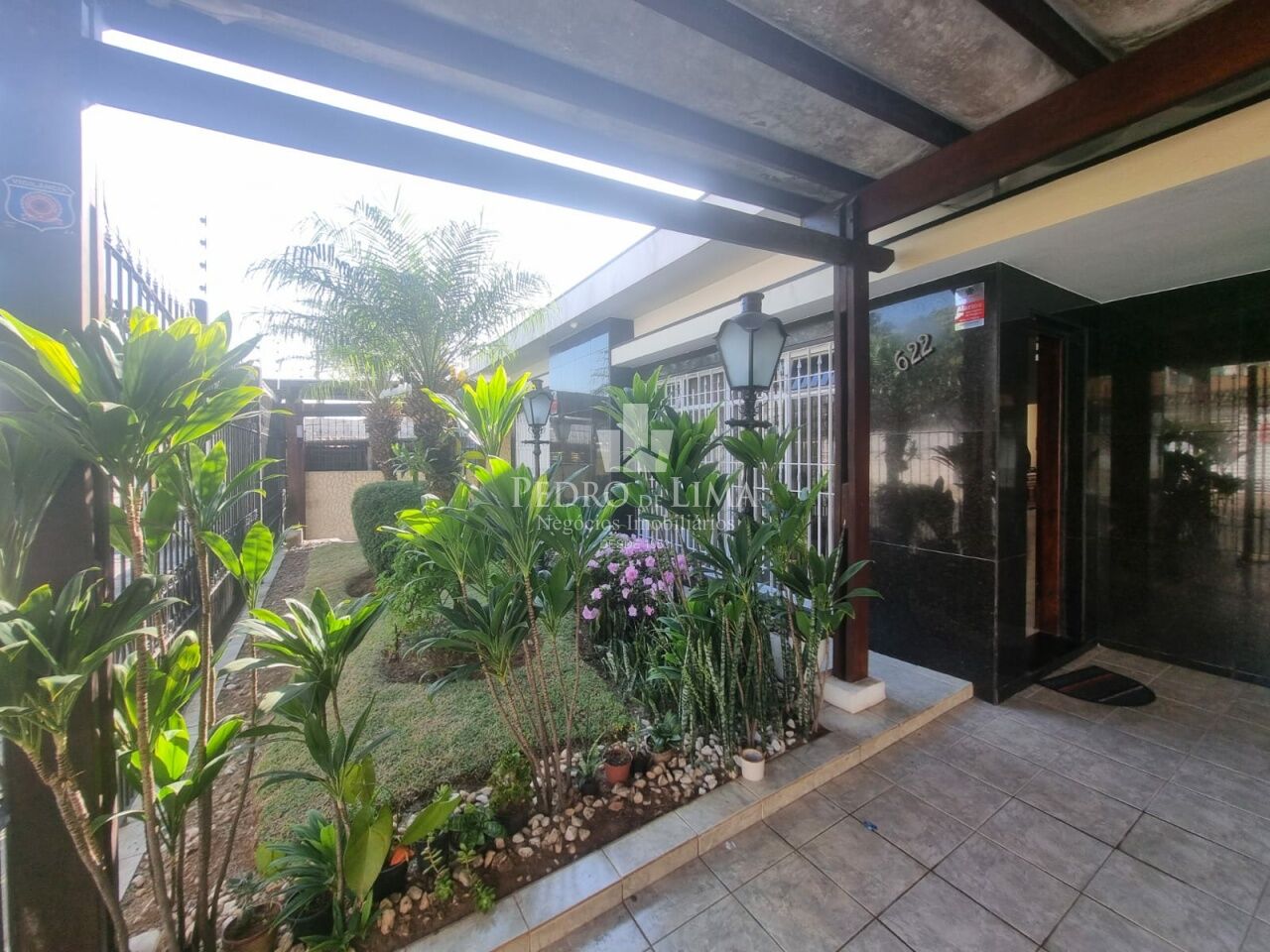 Casa Térrea Comercial de 3 Dormitórios, Sala dois Ambientes 3 Vagas na Penha