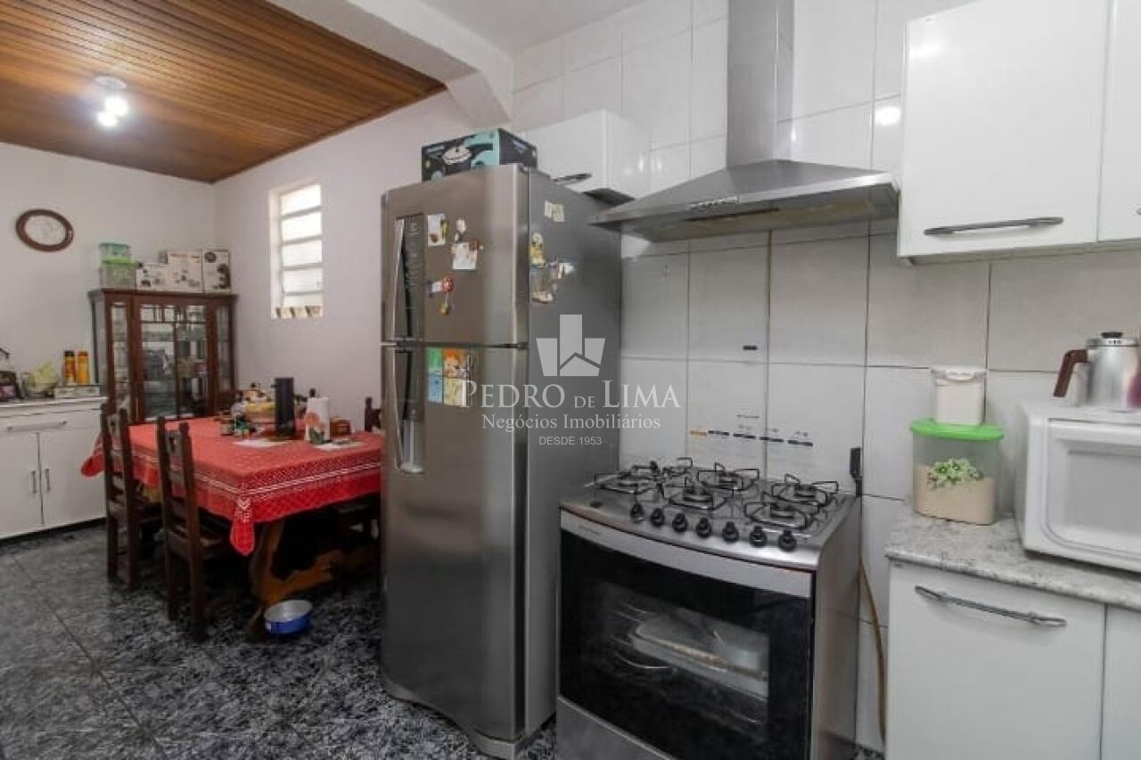 Casa com 3 quartos e 3 vagas no Aricanduva