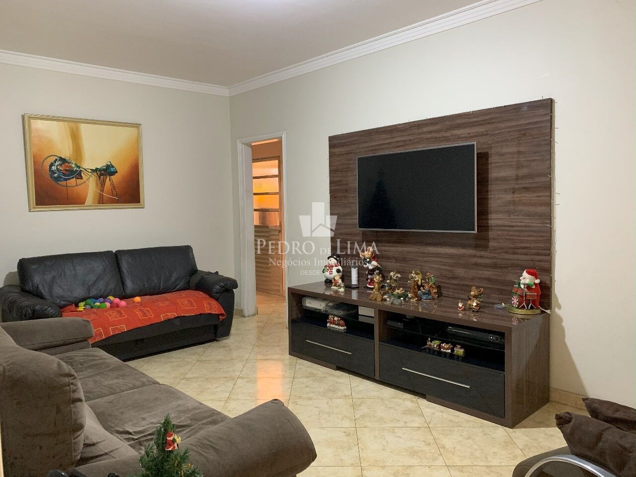 imagem do imovel Casa térrea com 3 dormitórios, 3 banheiros, 5 vagas e 200 m² construídos na Vila Jacui ref: PE41637