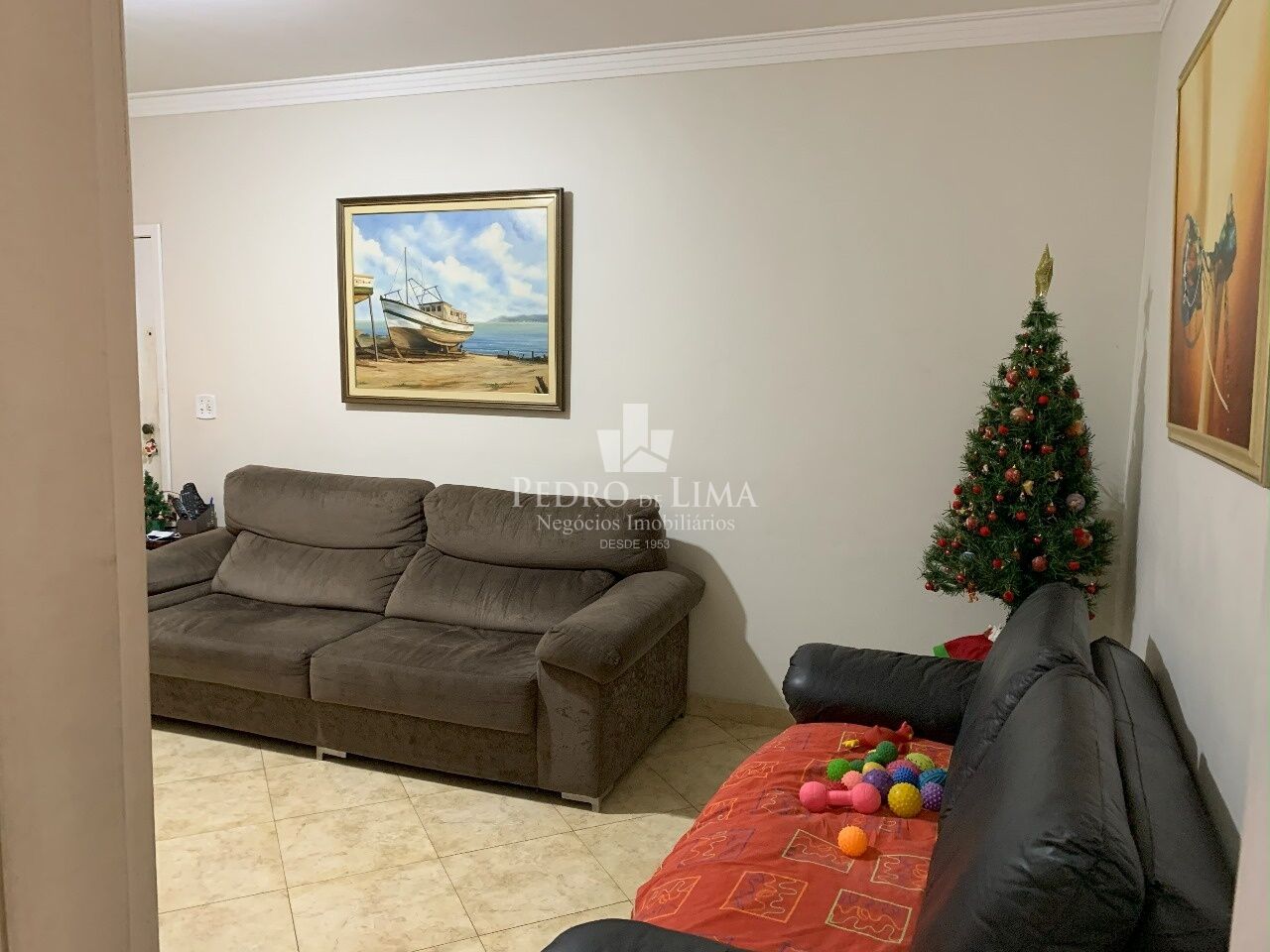 imagem do imovel Casa térrea com 3 dormitórios, 3 banheiros, 5 vagas e 200 m² construídos na Vila Jacui ref: PE41637