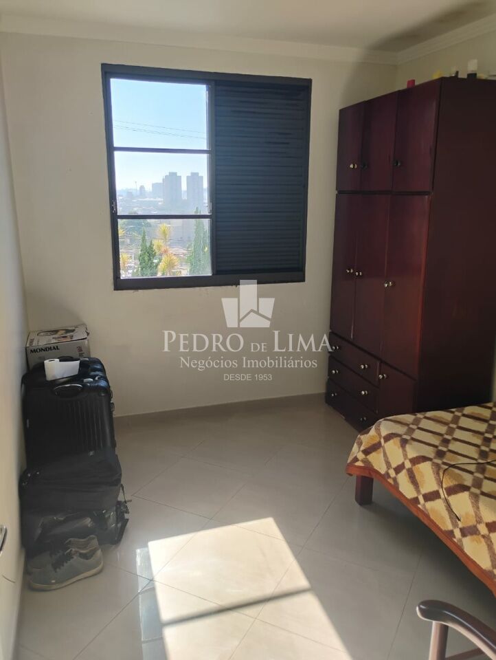 Apartamento 2 dormitórios no Parque do Carmo