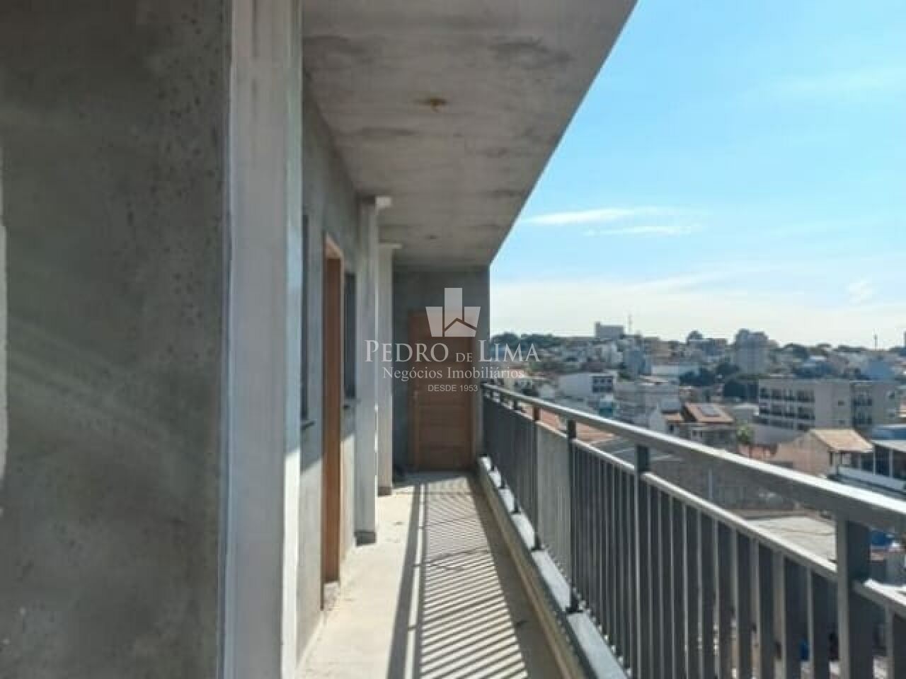 Apartamentos com 2 dormitorios e vaga de garagem