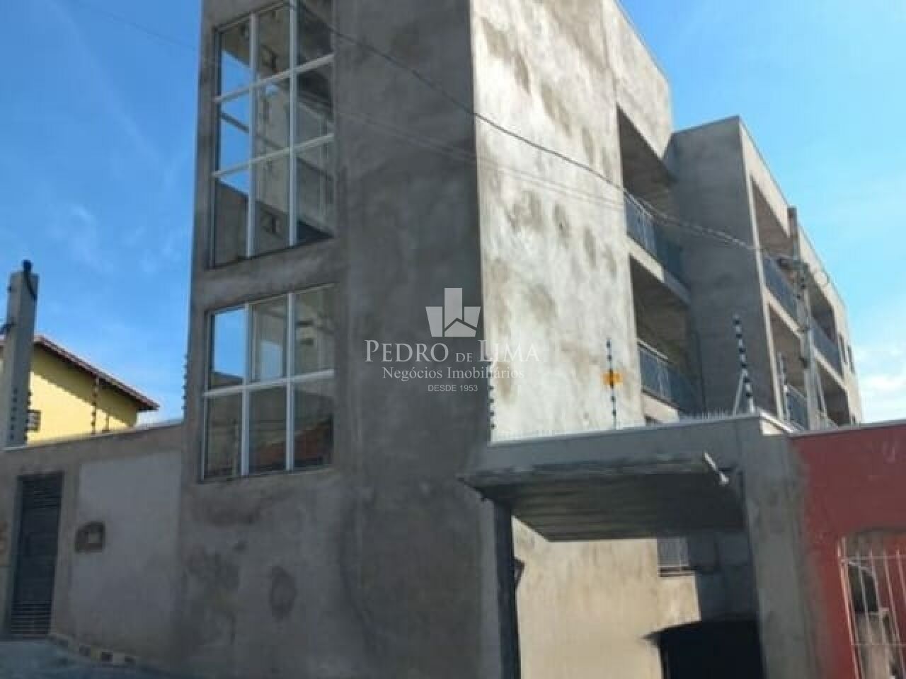 imagem do imovel Apartamentos com 2 dormitorios e vaga de garagem ref: PE41866