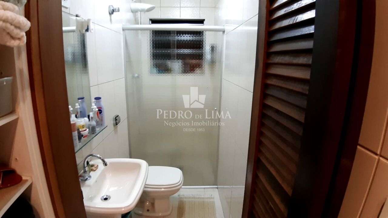 Sobrado frontal 3 quartos e 1 vaga no Arthur Alvim