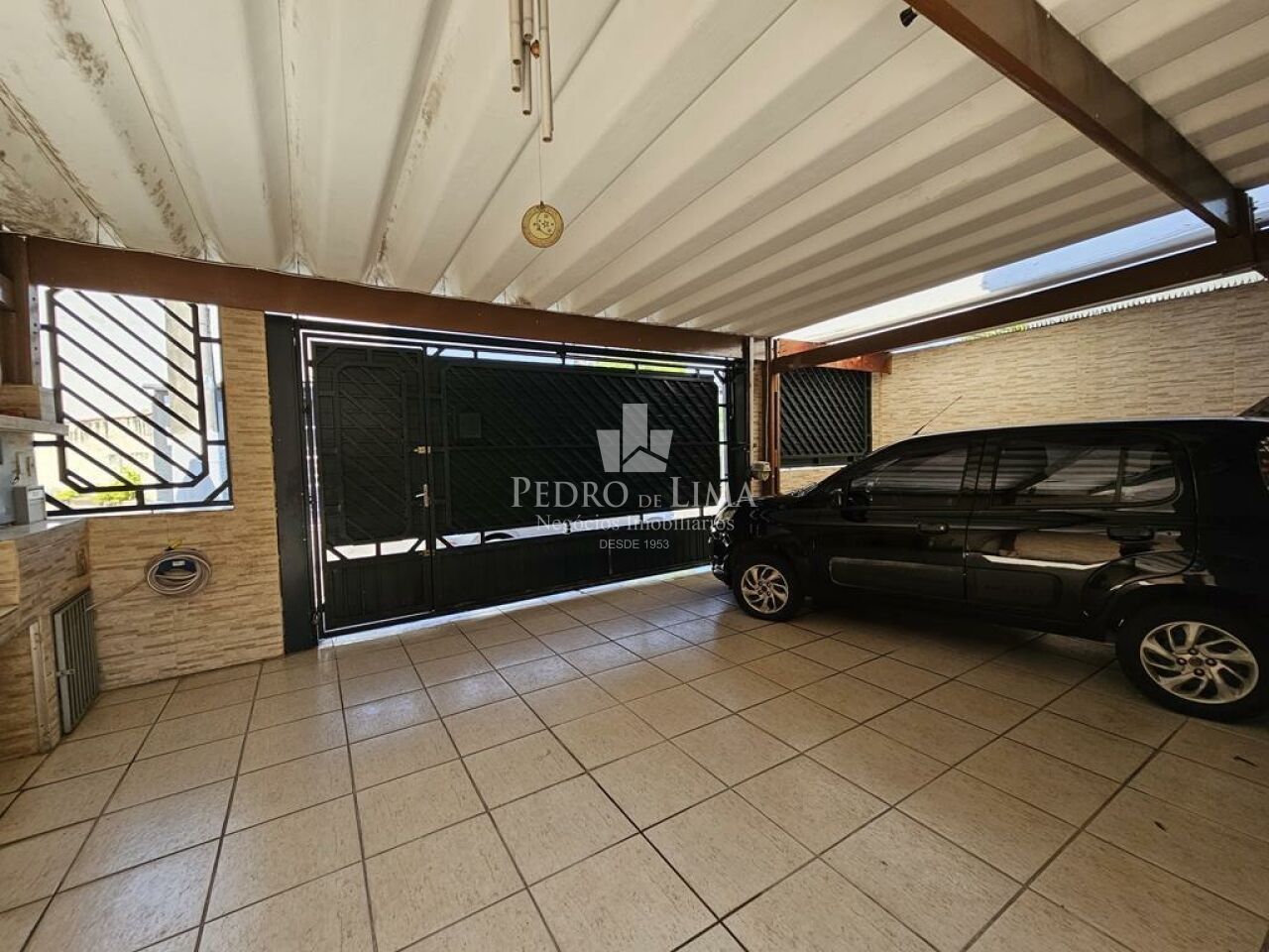 Sobrado frontal com 4 dormitórios, 1 suíte, 5 vagas, 224 m² na Vila Costa Melo - Ponte Rasa