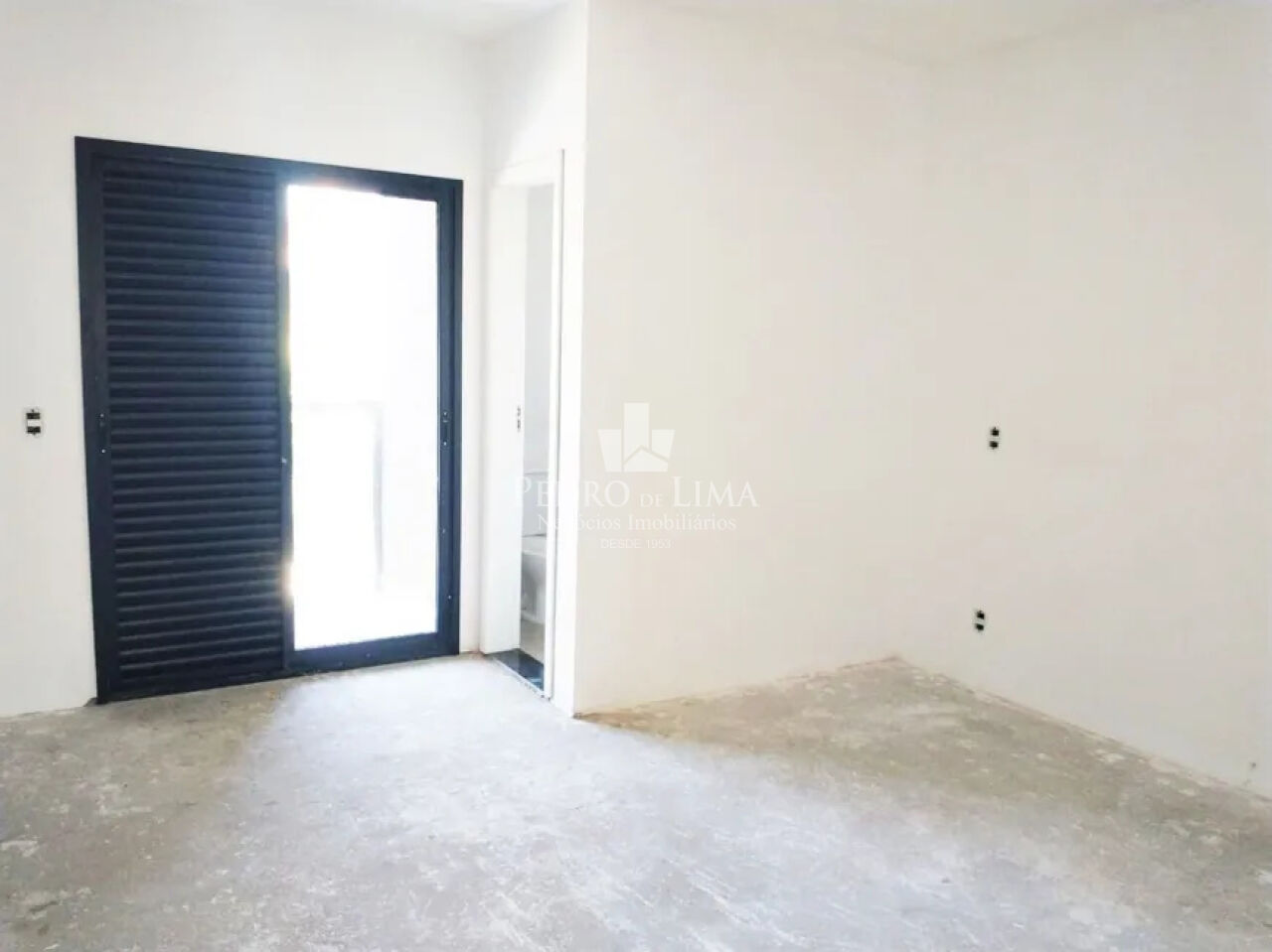 Casa terrea 2 suites e 2 vagas em Itaim Paulista