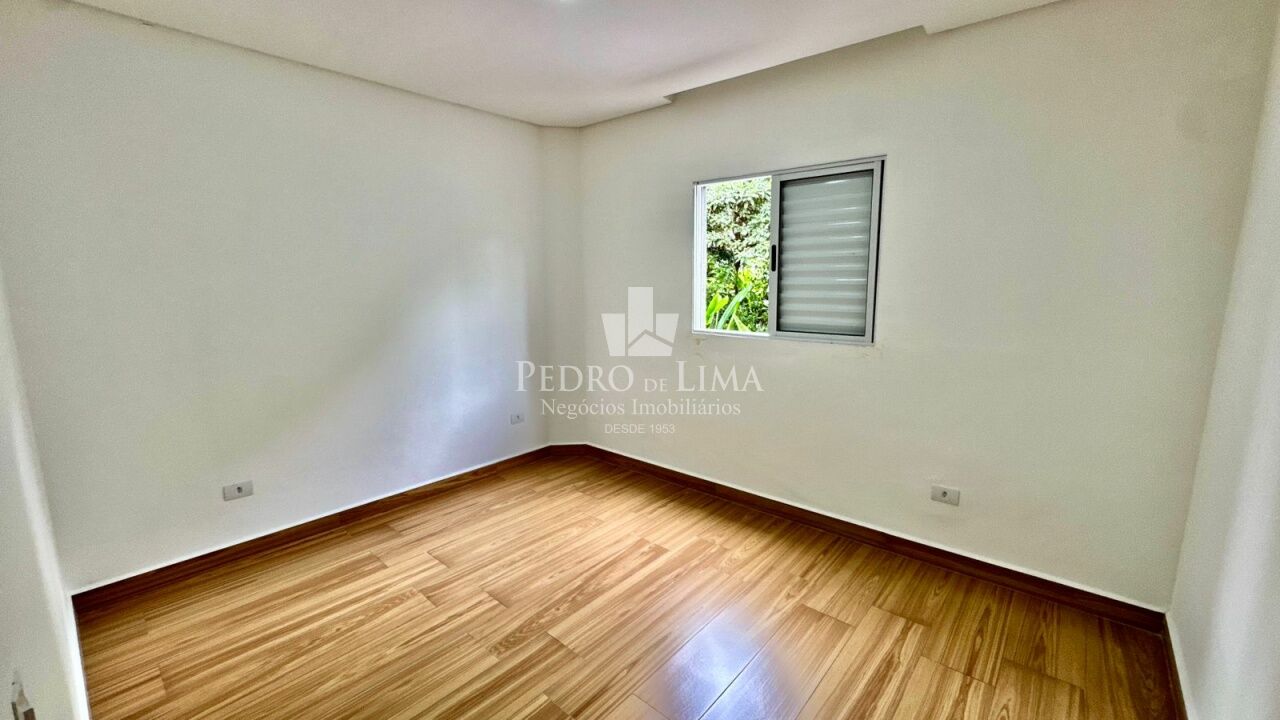 Sobrado frontal na região da Penha 
