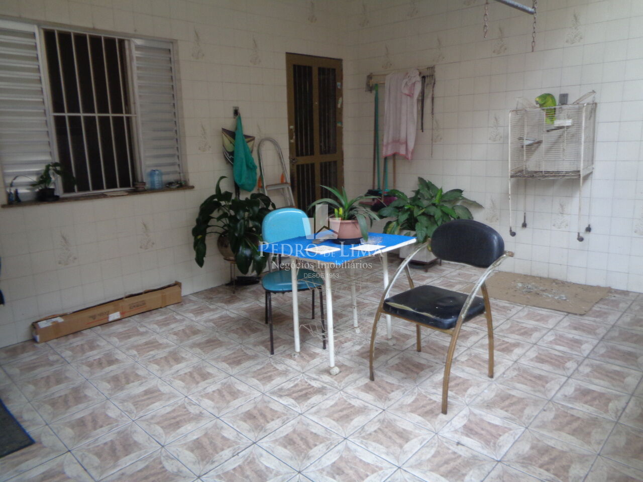 Casa Térrea 3 dormitórios com 3 vagas no Cangaiba