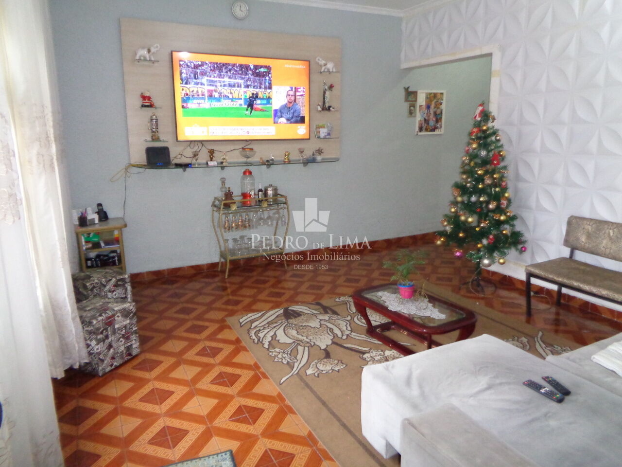 imagem do imovel Casa Térrea 3 dormitórios com 3 vagas no Cangaiba ref: PE42128