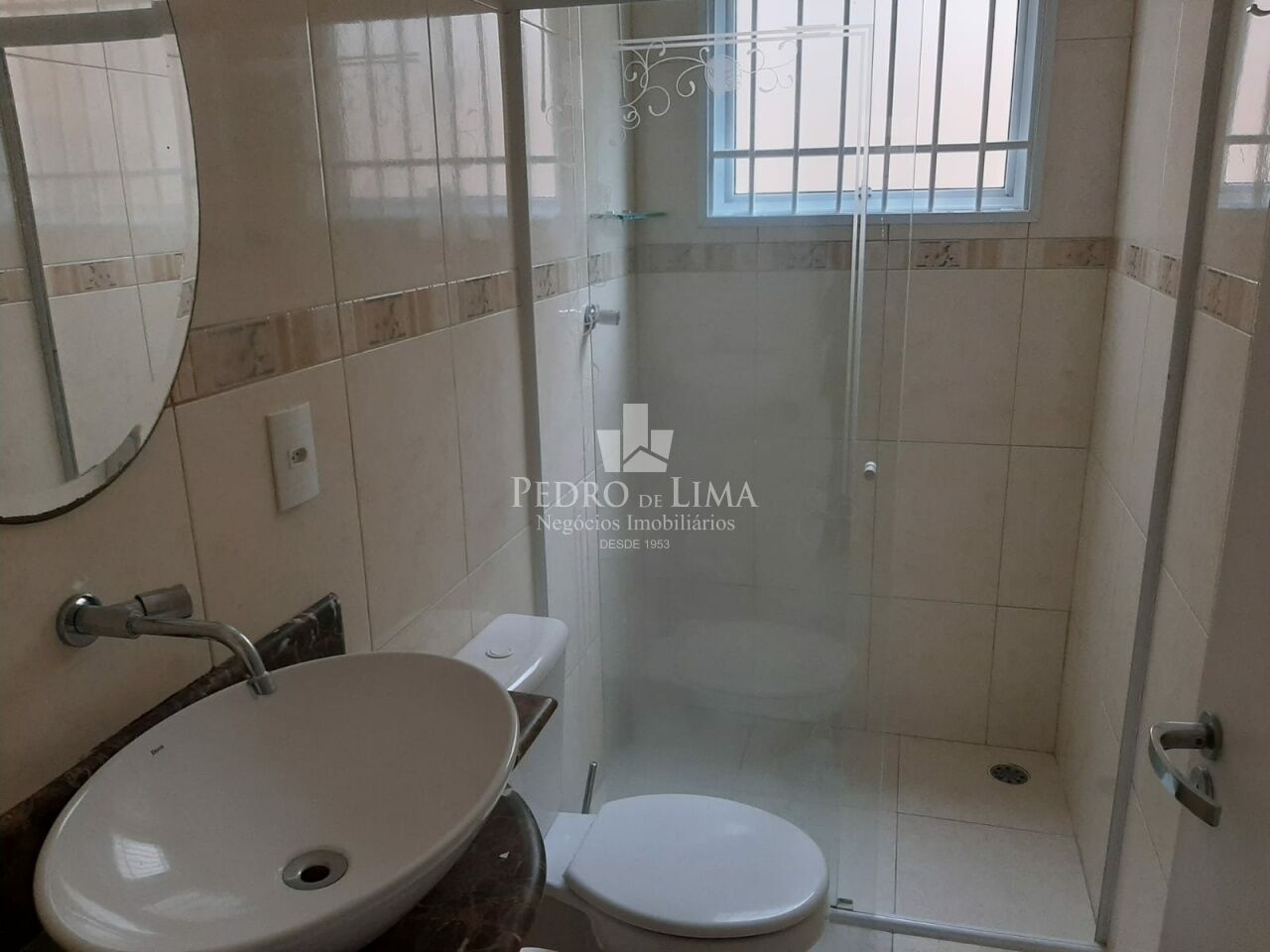 Casa Assobradada Frontal em Engenheiro Goulart - Cangaíba