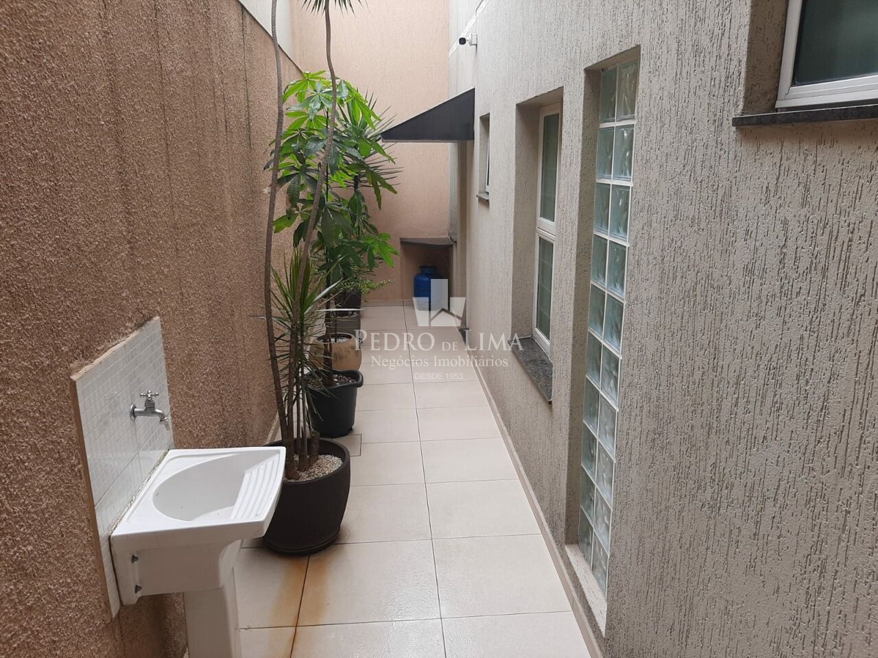 Casa Assobradada Frontal em Engenheiro Goulart - Cangaíba
