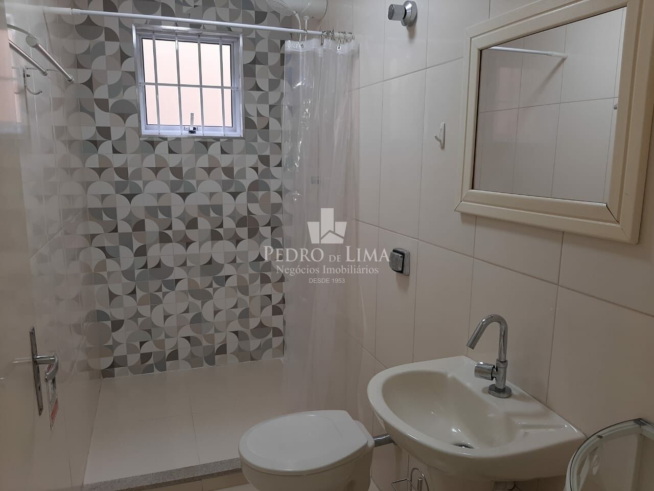 Casa Assobradada Frontal em Engenheiro Goulart - Cangaíba