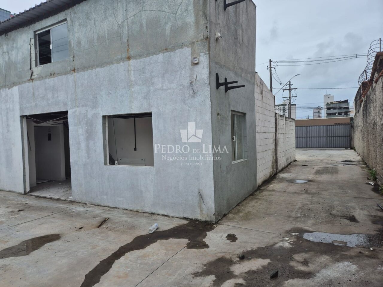 Terreno de 1000m² no coração do bairro Guilhermina - Praia Grande