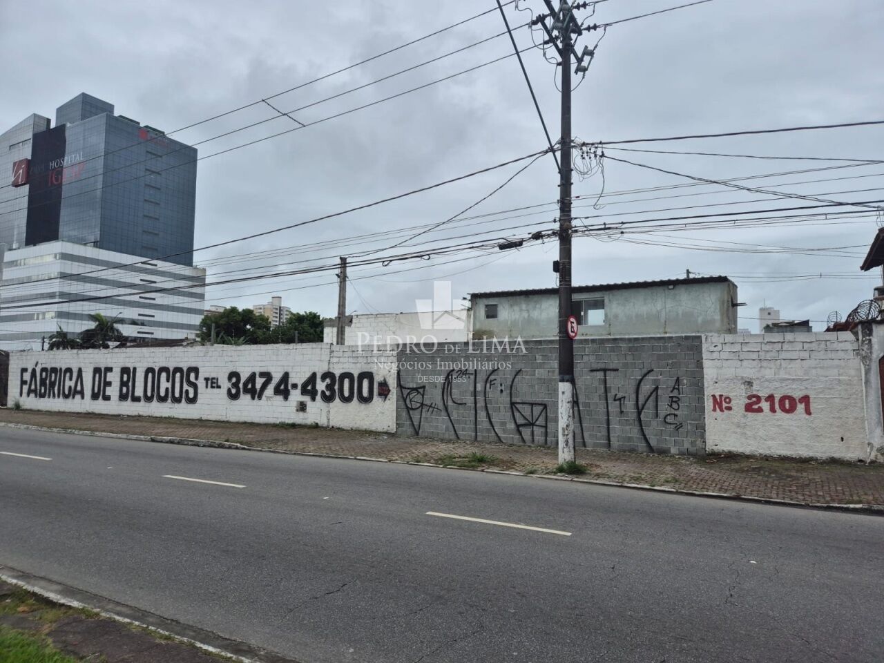 Terreno de 1000m² no coração do bairro Guilhermina - Praia Grande