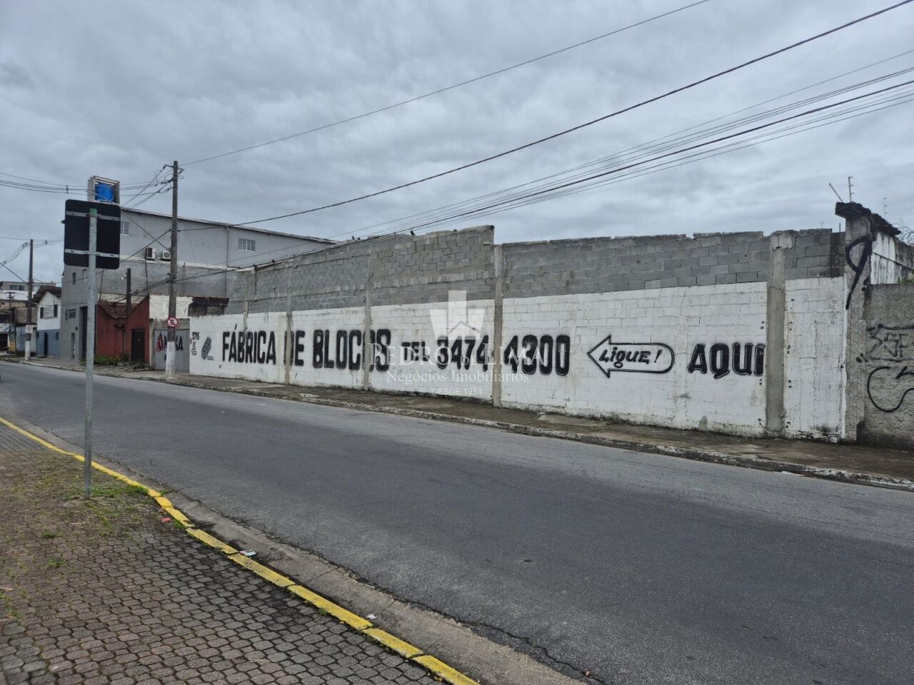 Terreno de 1000m² no coração do bairro Guilhermina - Praia Grande