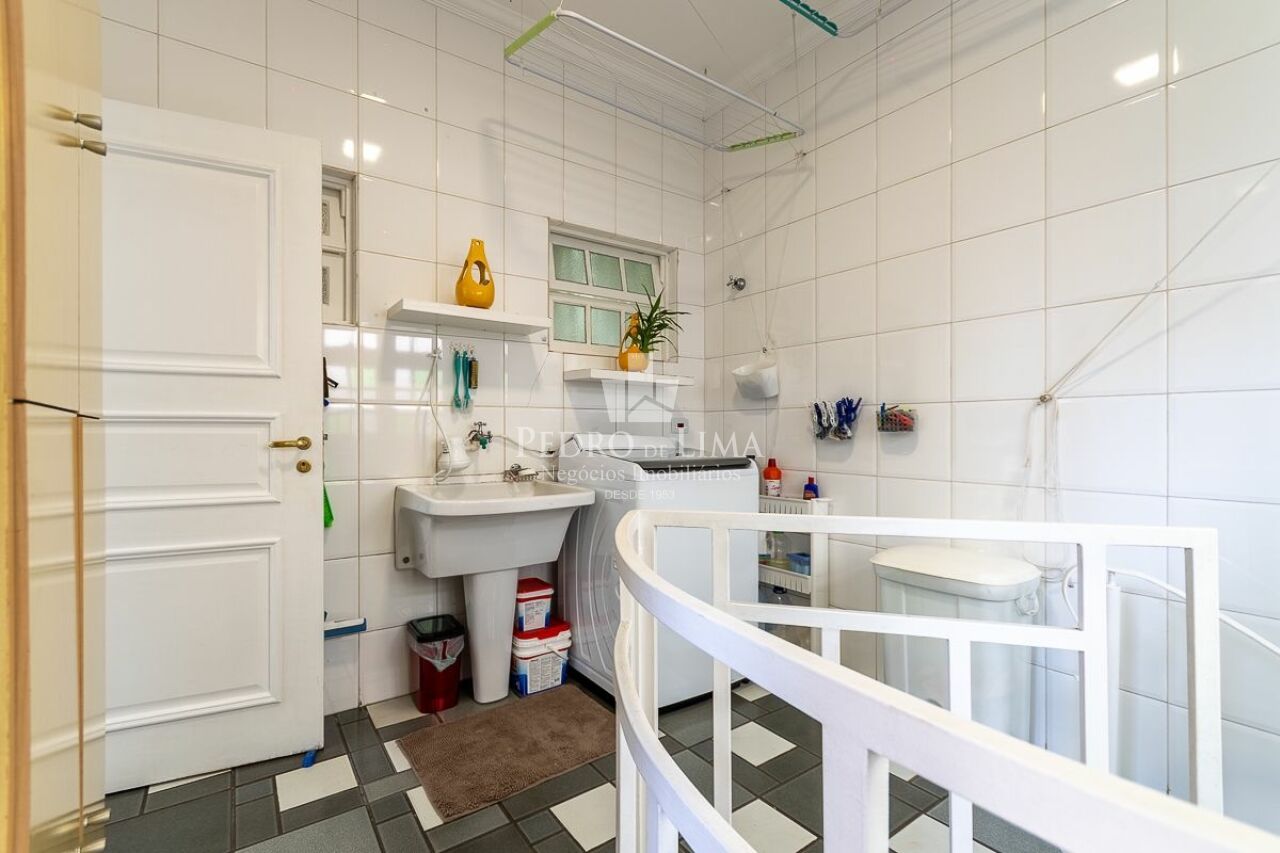 Casa Alto Padrão com Piscina na Vila Granada - Penha