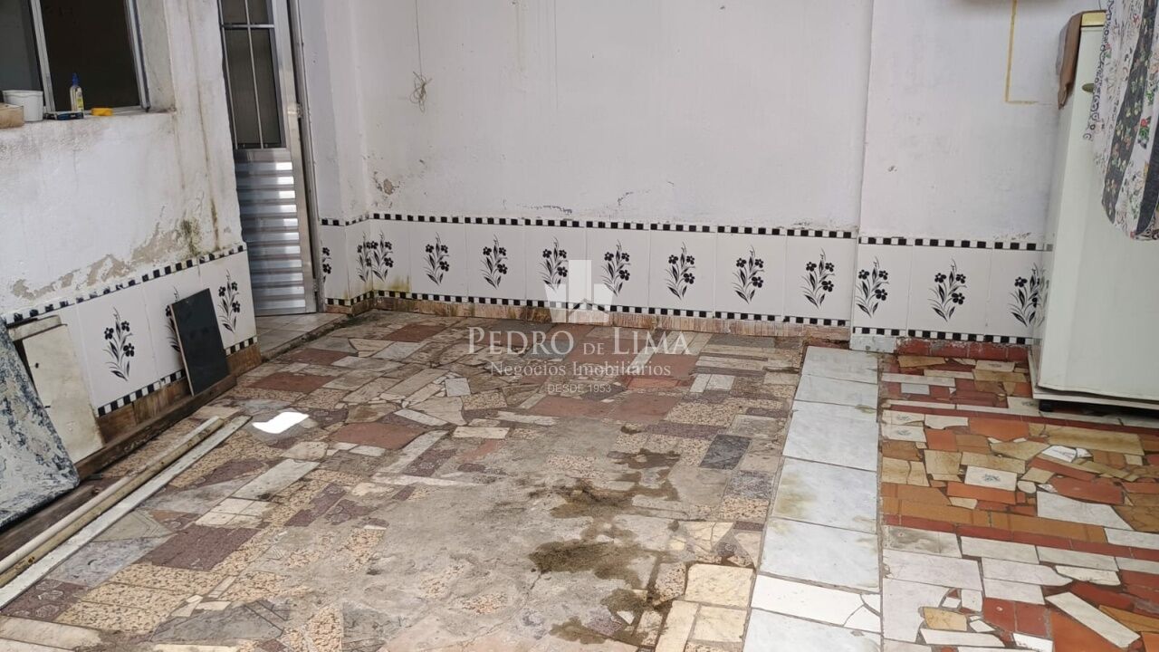 imagem do imovel  Casa com 3 dormitórios sendo 1 suíte e 4 vagas de garagem na Ponte Rasa  ref: PE42237